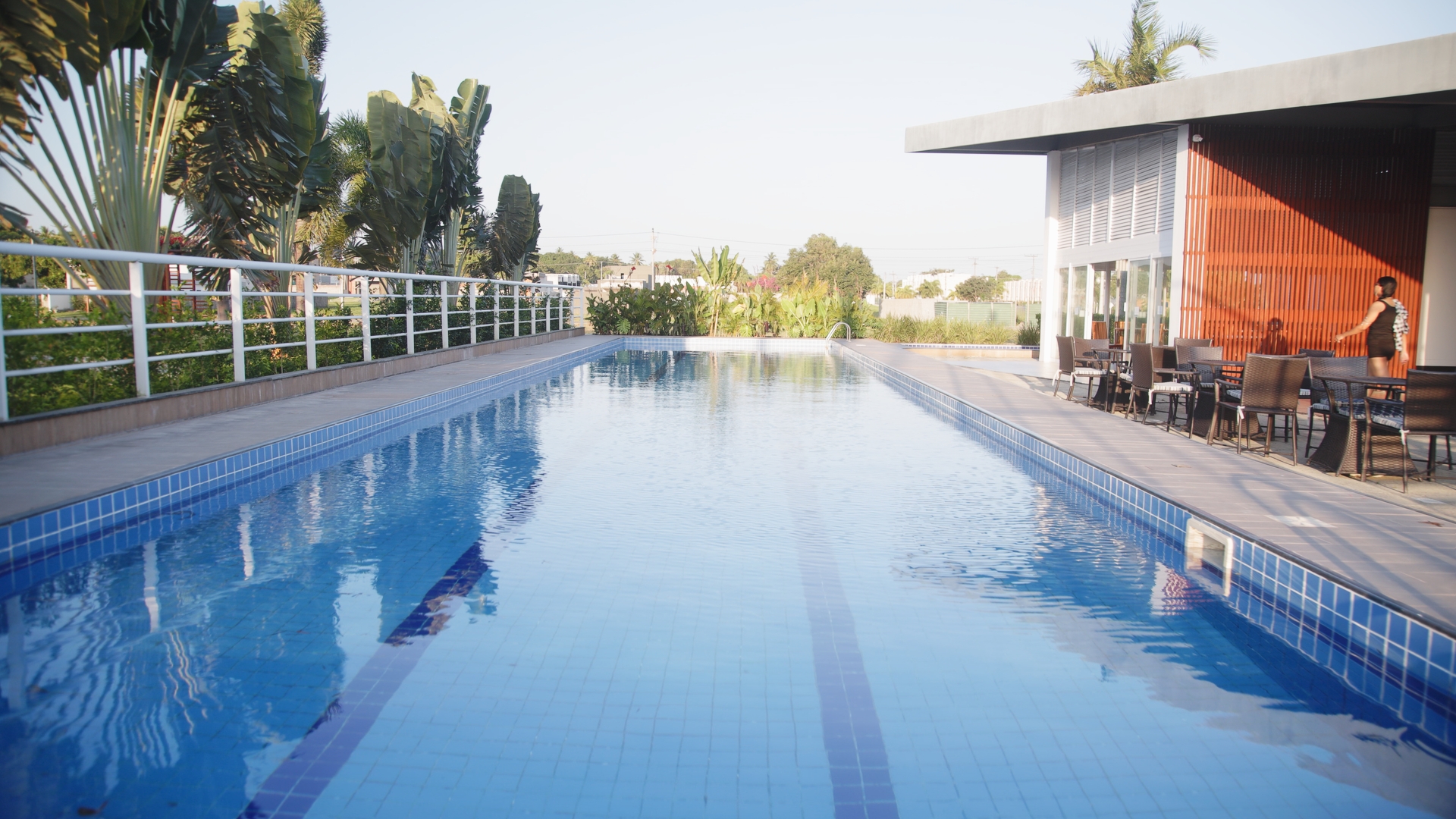 Piscina raiada do clube